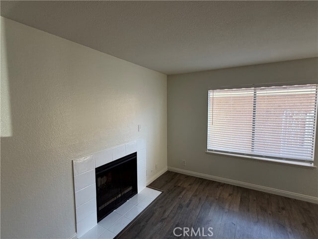 Building Photo - 9742 Willow Wood Dr