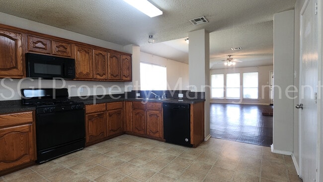 Building Photo - 4829 Egret St
