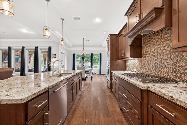Building Photo - 32607 Wingfoot Cir