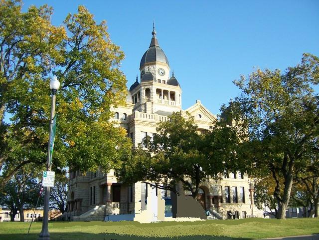 Located very close to Denton Square and TWU campus in a quiet neighborhood. - 1409 N Austin St