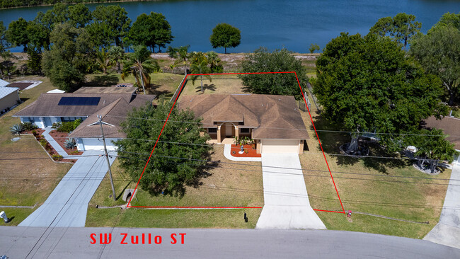 Building Photo - 3514 SW Zullo St