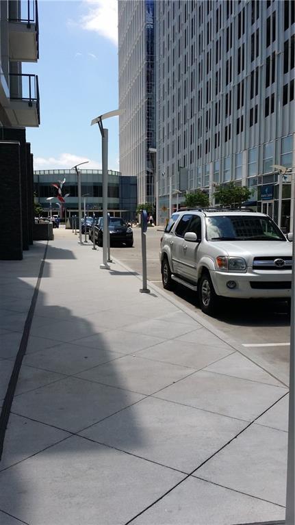 Building Photo - 3325 Piedmont Rd NE