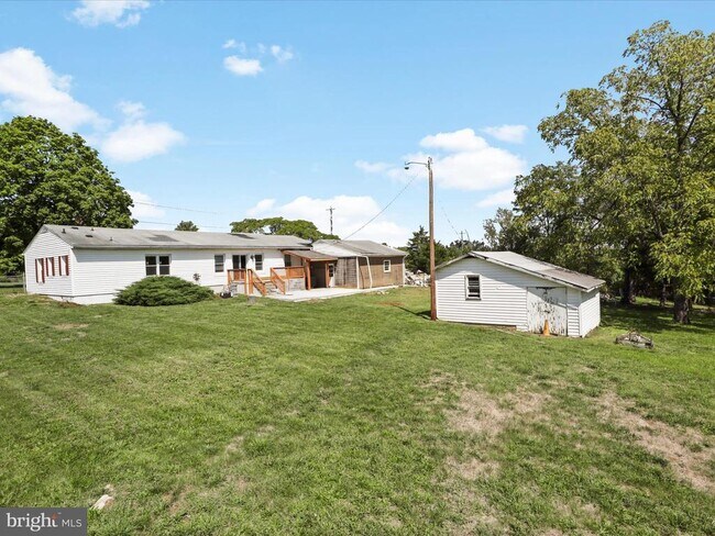 Building Photo - 6721 Winchester Rd