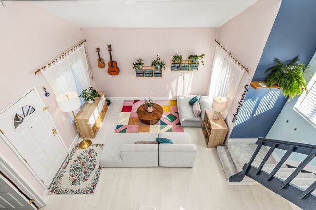 Building Photo - 3650 Avocado Village Ct