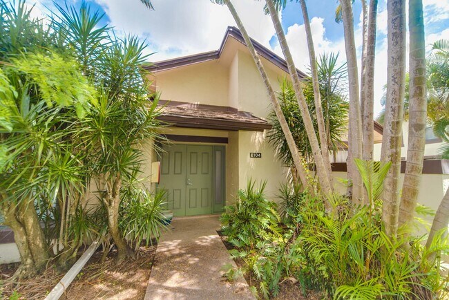 Building Photo - 11397 Pond View Dr