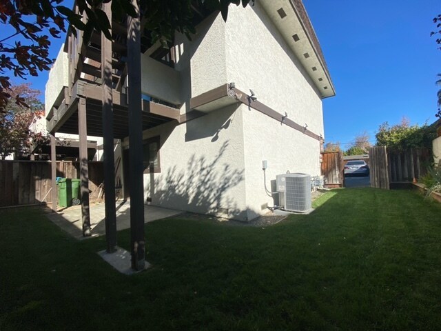 Building Photo - 133 Dot Ave