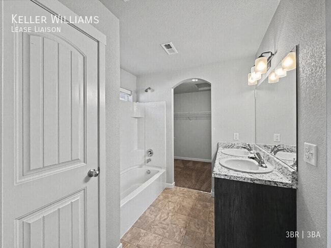 Building Photo - 4668 Ports Down Ln