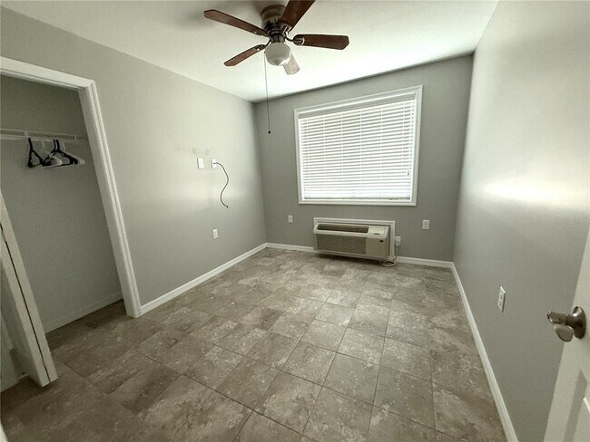 Building Photo - 13047 Gulf Ln