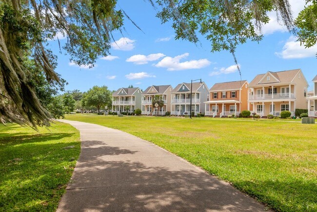 Building Photo - 4244 Grove Park Dr