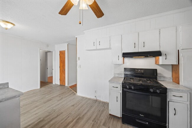 Building Photo - Classic Brick Ranch with 24x24 Workshop, Fenced Yard & Garden Beds