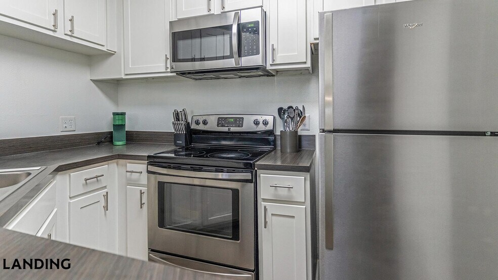 Building Photo - 10263 Whispering Forest Dr