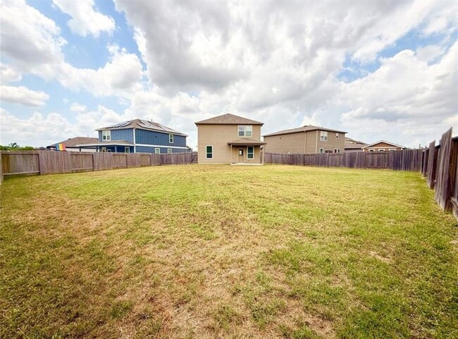 Building Photo - 14502 Chasing Bend Dr