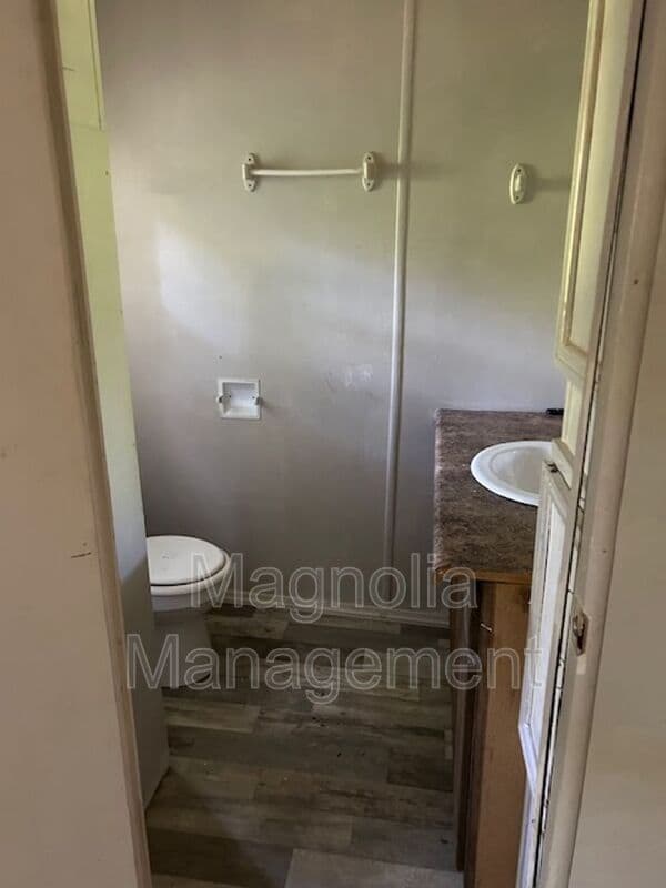 Building Photo - 168 Red Head Ln