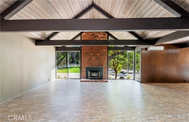 Building Photo - 4924 E Elsinore Ave