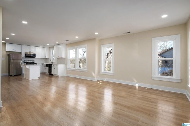 Building Photo - 4312 51st Ave N