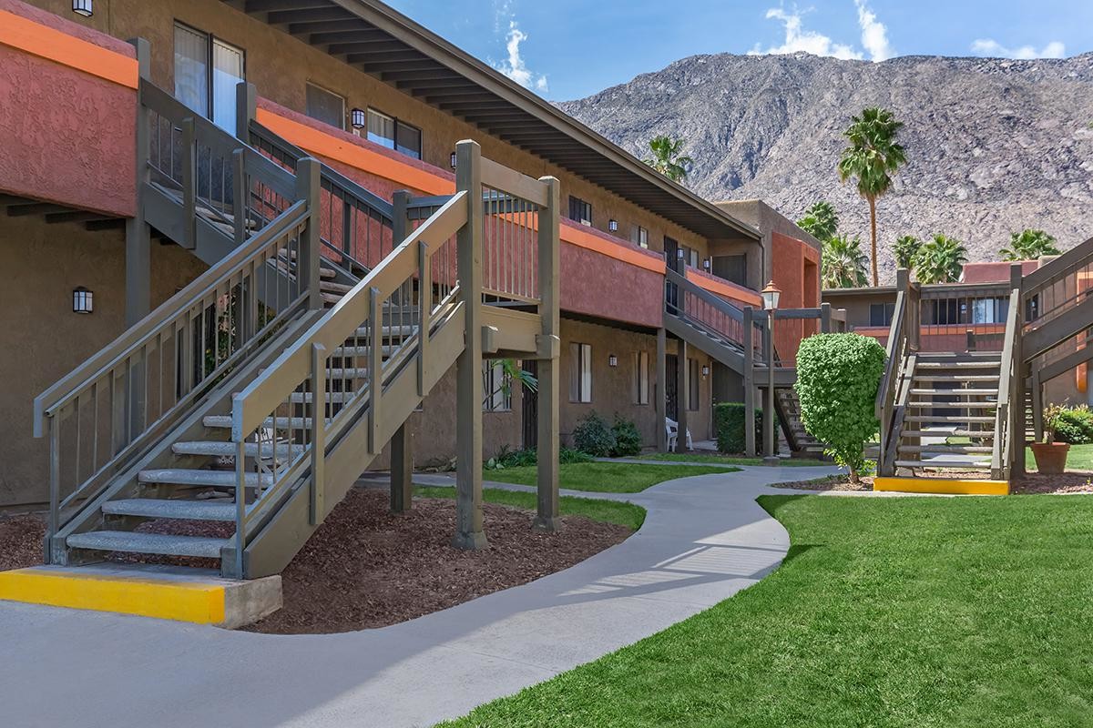 La Ventana Apartments Palm Springs