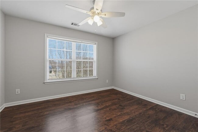 Building Photo - 5375 Concord Downs Dr