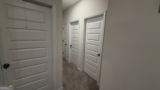 Building Photo - 3840 Pressley Ln