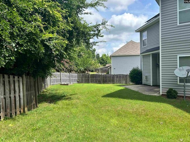 Building Photo - 219 Greenstone Way