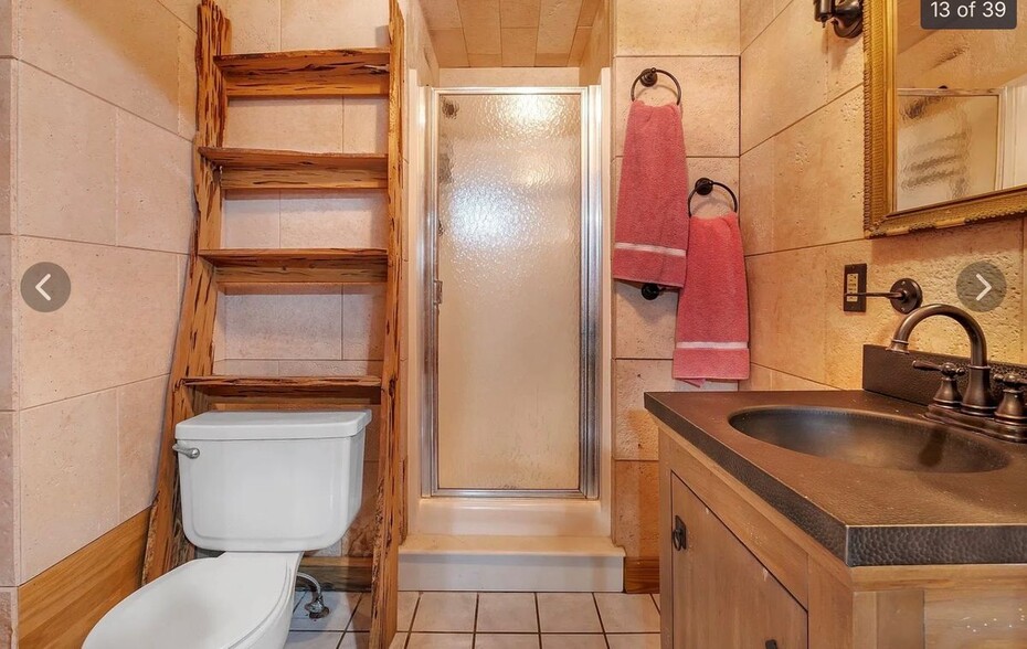 Building Photo - 1214 Timber Run