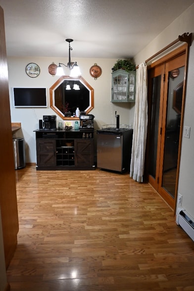 Building Photo - 18920 Eaglewood Loop