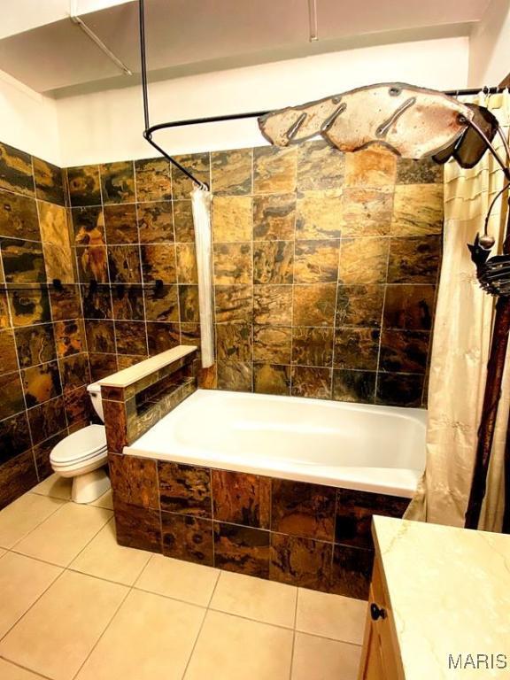 Building Photo - 701 N 15th St