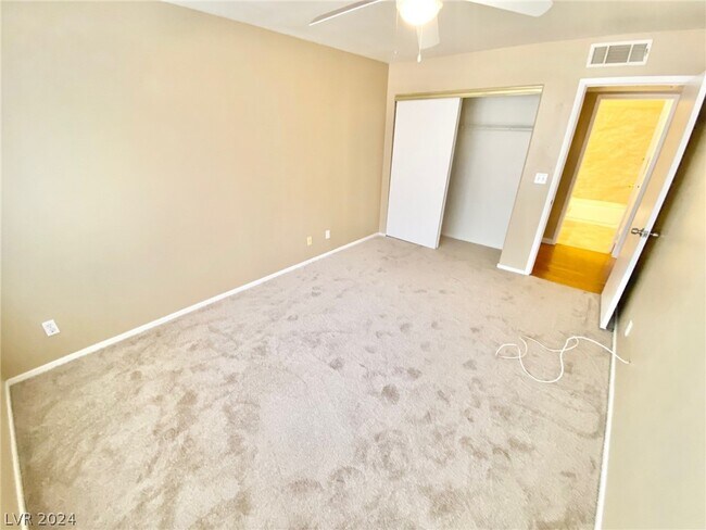 Building Photo - 3065 Casey Dr
