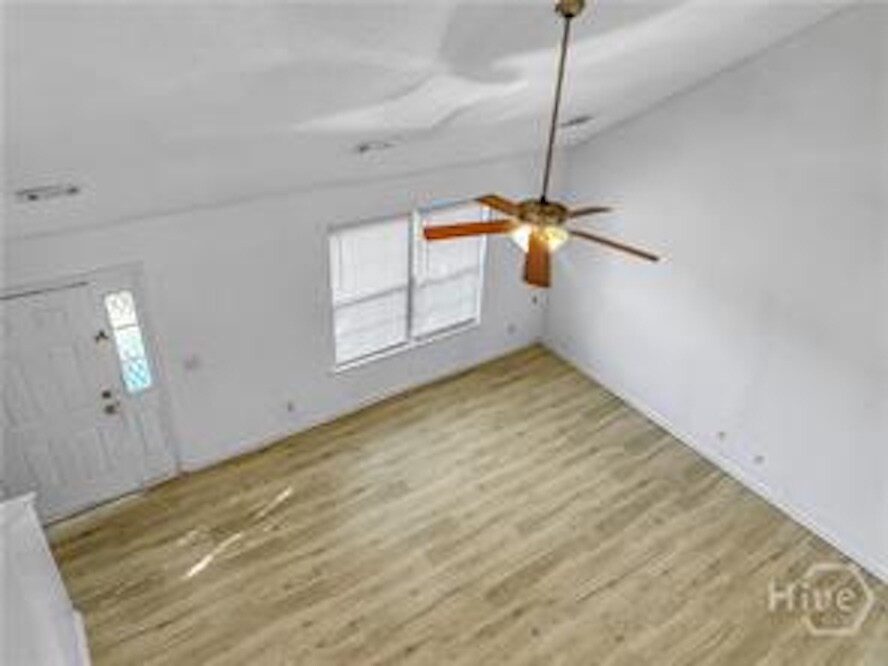 Building Photo - 3 Redding Ct