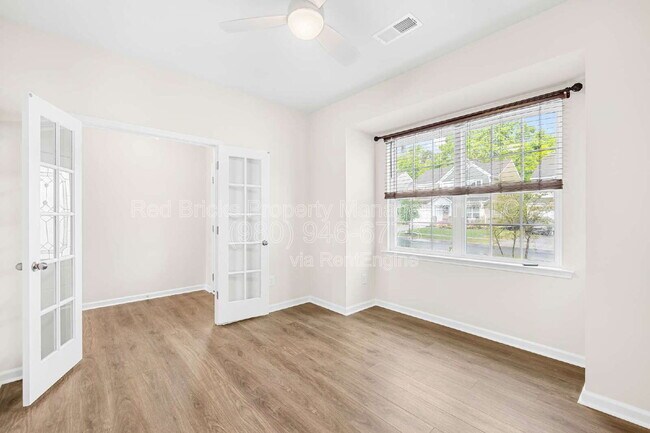 Building Photo - 14924 Nichols Hall Dr