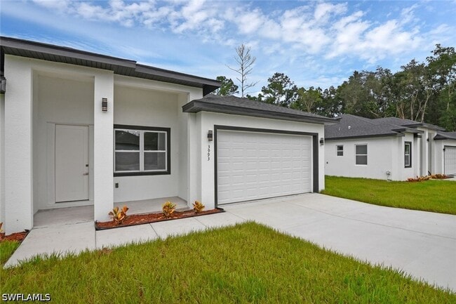 Building Photo - 205 Australian Dr