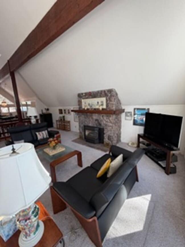 Building Photo - Tahoe Palisades Beauty