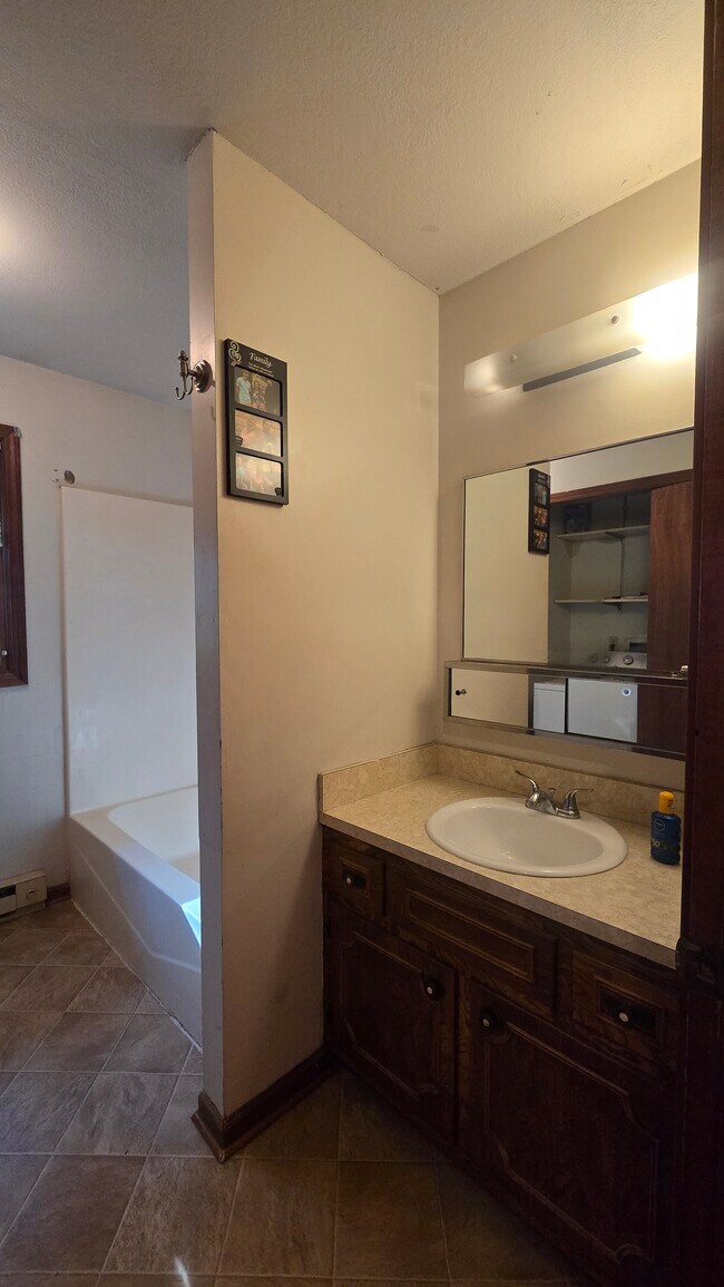 Building Photo - 7th Avenue