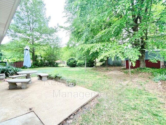 Building Photo - 34 Warren Dr