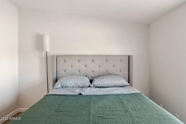 Building Photo - 1514 E Fillmore St