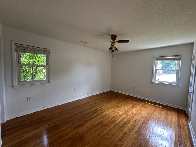 Building Photo - 752 Kempsville Rd