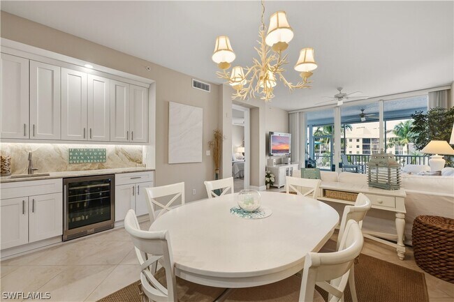 Building Photo - 400 Flagship Dr