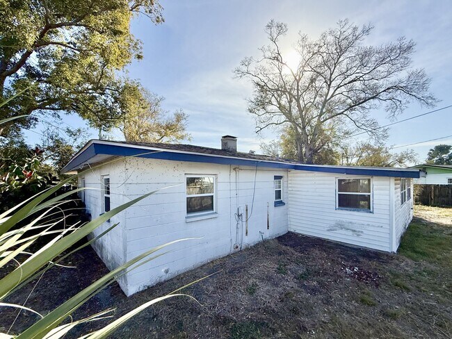 Building Photo - 5396 68th Way N