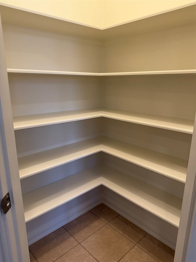 Building Photo - 3611 Cedar Flats Ln