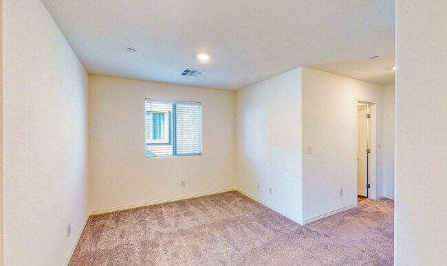 Building Photo - Cozy 2-story, 3BR 2BA townhome in a new community in North Las Vegas.