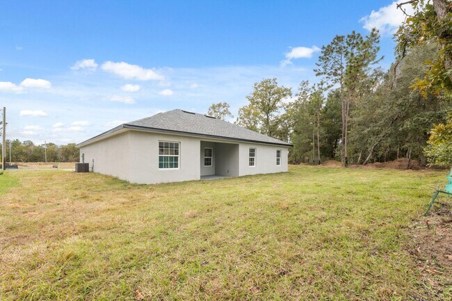 Building Photo - 6067 SW 155th St Rd