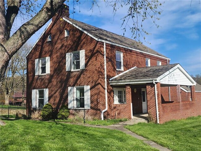 Building Photo - 43 N Watson Ave