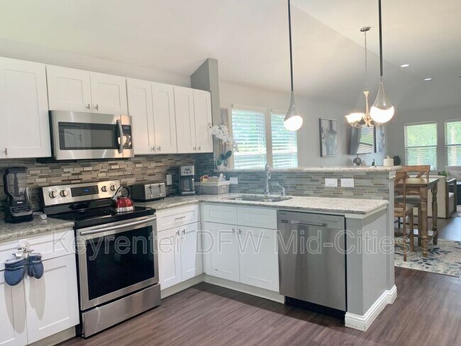 Building Photo - 3532 Toronto St