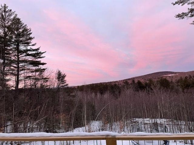 Building Photo - 27 Skytop Dr