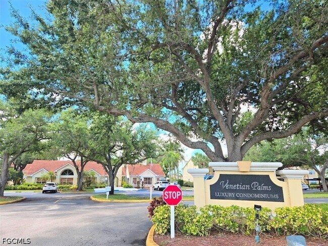 Building Photo - 12630 Equestrian Cir