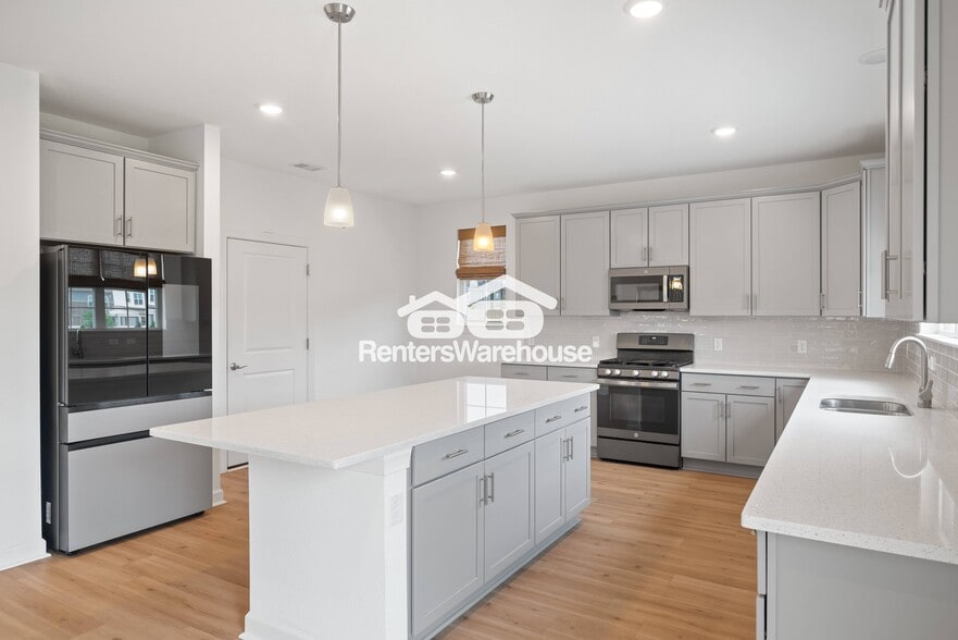 Building Photo - 500 Middleton Wy