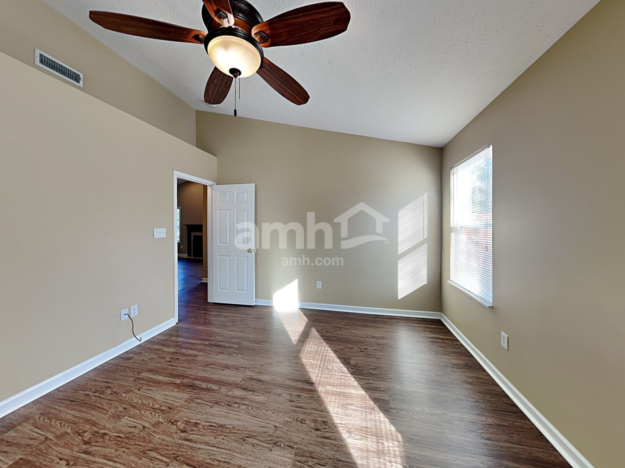 Building Photo - 12305 Driftstone Dr