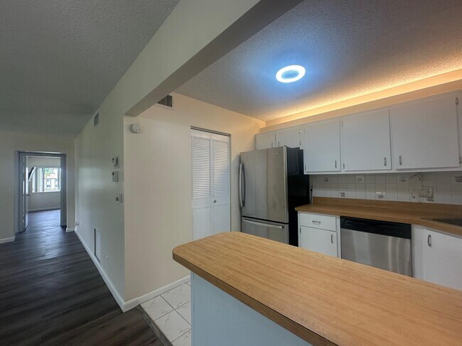 Building Photo - 5801 Whispering Pine Way