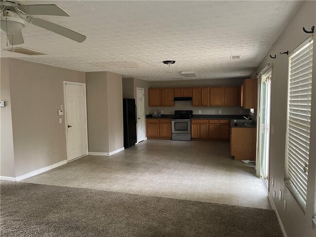 Building Photo - 5549 Sable Way