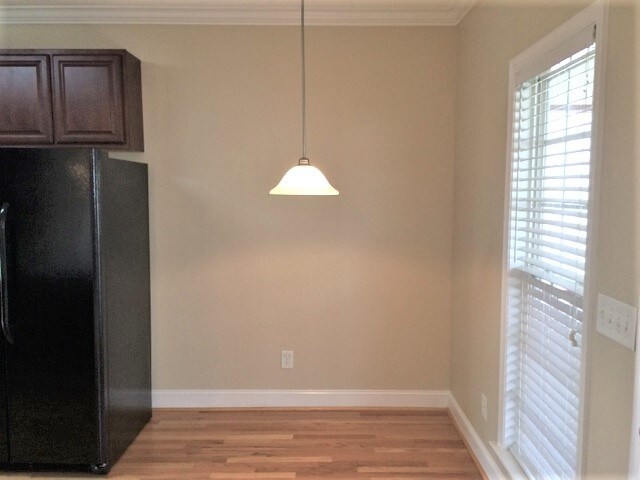 Building Photo - 1710 Springfield Village Ct