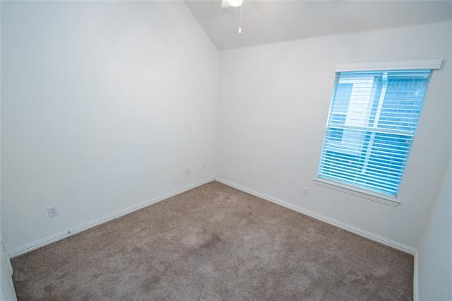 Building Photo - 4616 Daisy Leaf Dr